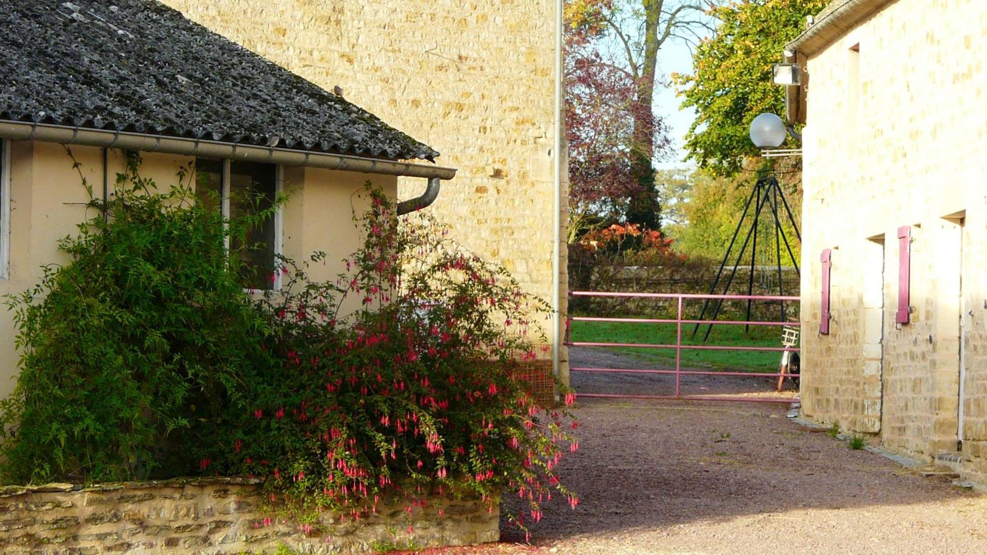 Villa En Campagne Au Locheur + Piscine Le Locheur Exterior photo